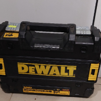 Перфоратор DEWALT D25333K 950W, снимка 3 - Други инструменти - 44900609