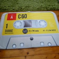 4. Килимче аудиокасета audio tape касетофон касетка стереo, снимка 2 - Други - 33151538