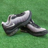 Дамски маратонки Nike Air Max Invigor Gs-№ 36.5, снимка 1 - Маратонки - 38860039