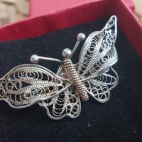 Сребърна брошка Пеперуда от филигран, снимка 6 - Колиета, медальони, синджири - 43620877