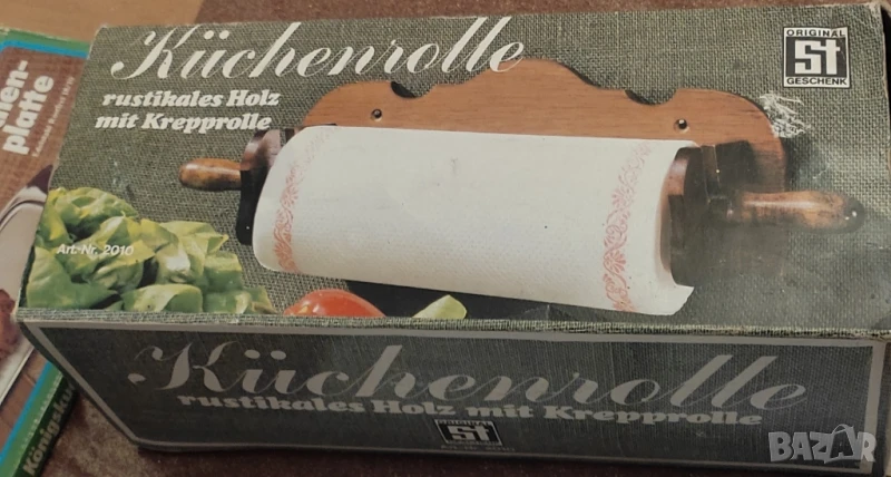Дървена поставка за руло кухненска хартия* Стенна*, снимка 1