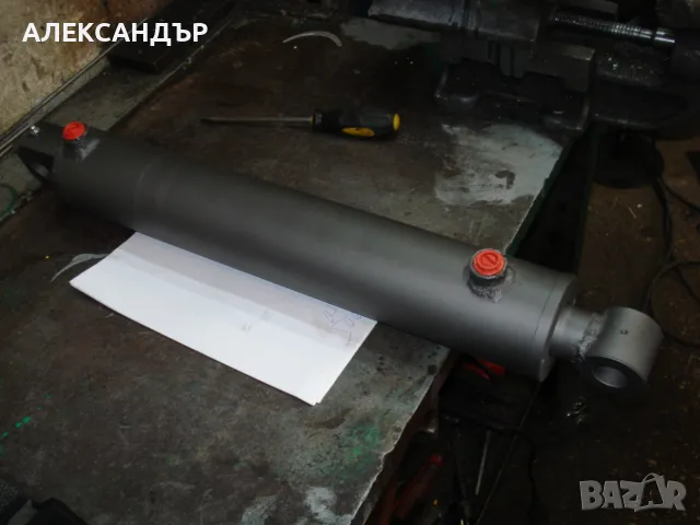 хидравличен цилиндър Ф80, снимка 1