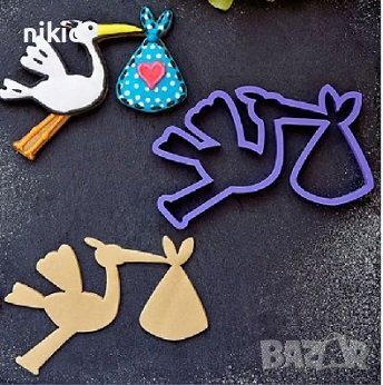 Щъркел с бебе пластмасов резец форма за тесто бисквитки фондан торта украса и др, снимка 1