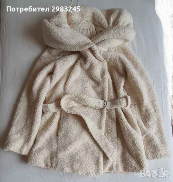Дамско бяло палто с качулка , снимка 1