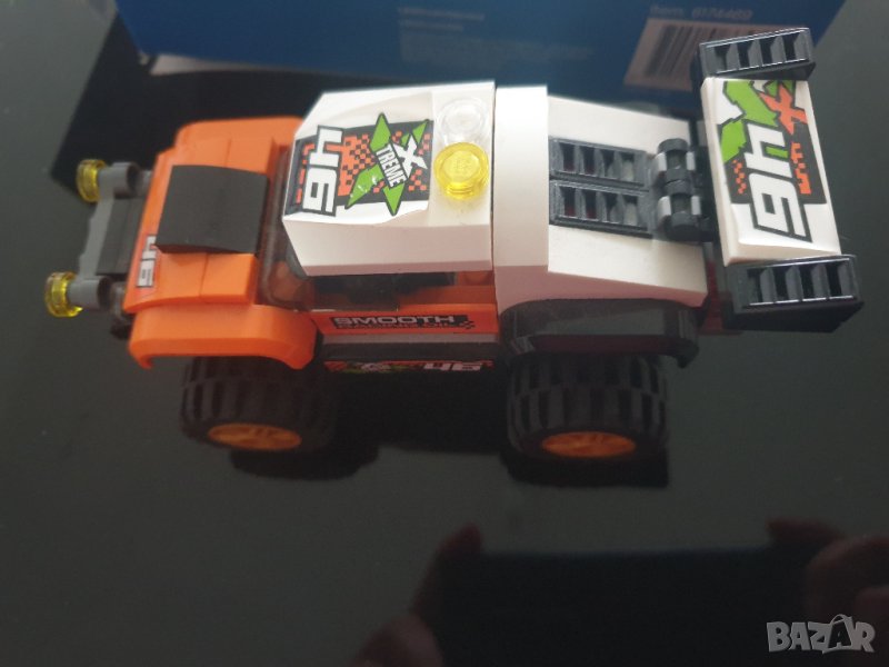 Конструктор Lego City - Камион за каскади (60146), снимка 1