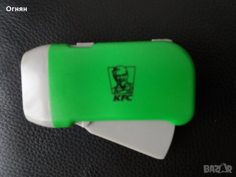 Лед фенерче с динамо KFC, снимка 1