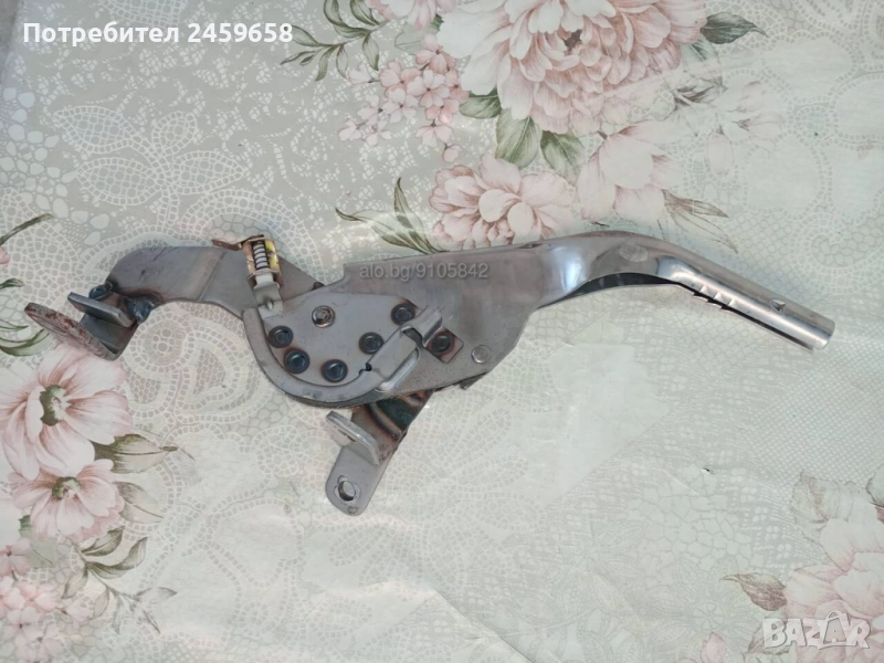 Лост за ръчна спирачка за Киа Соренто 2.5 CRDI , снимка 1