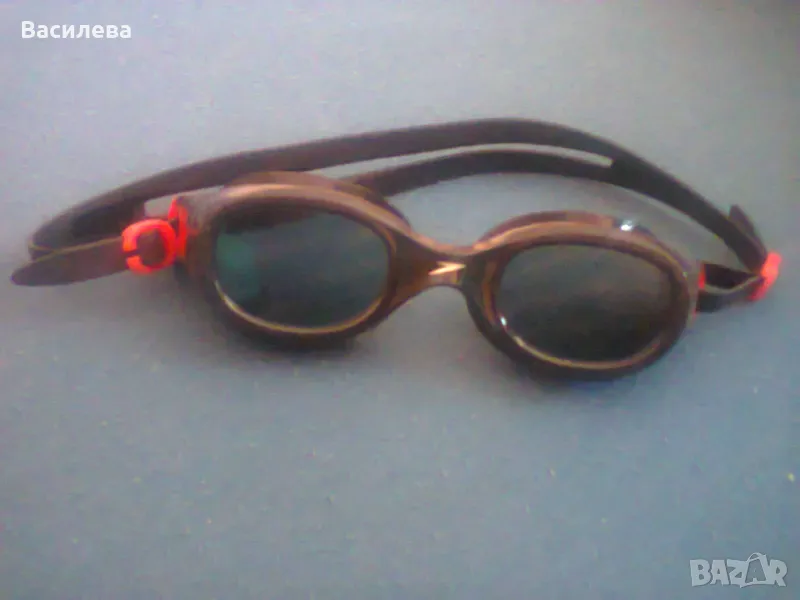 Очила за плуване Speedo Futura Classic + кутия, снимка 1