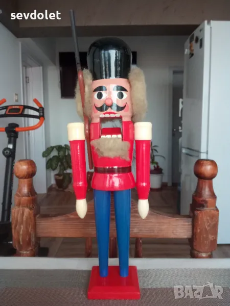 Красива,колекционерска кукла., снимка 1