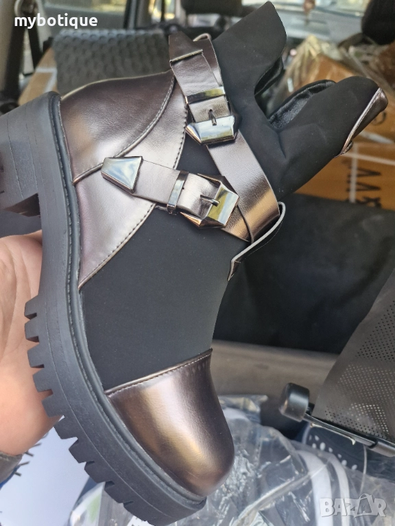 Дамски боти набук и кожа, снимка 1