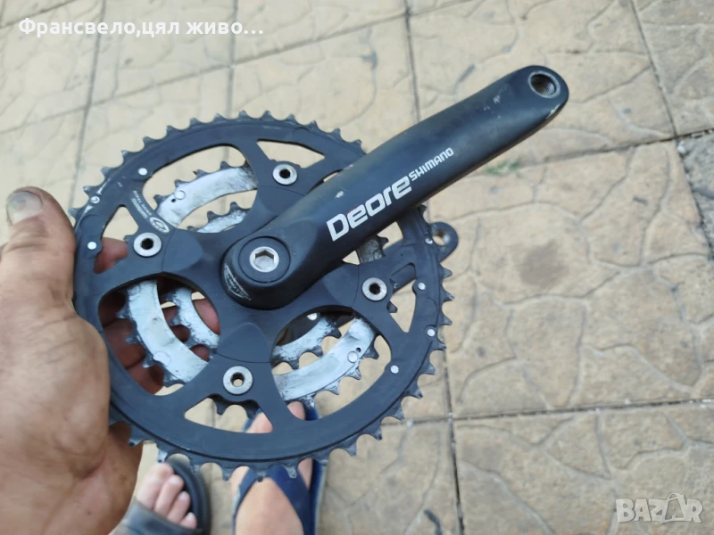 Курбел със средно движение за велосипед колело Shimano deore , снимка 1