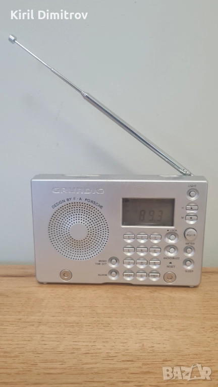 Grundig Yaht Boy 2000 - FM/MW/SW2 цифрово компактно радио, снимка 1