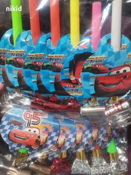 Макуин Маккуин колите McQueen червена кола cars Свирка свирки за детско парти рожден ден, снимка 1