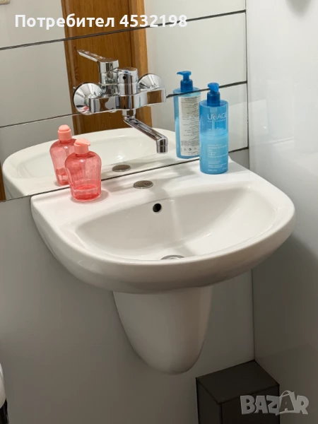 Тоалетна чиния, мивка и казанче, снимка 1