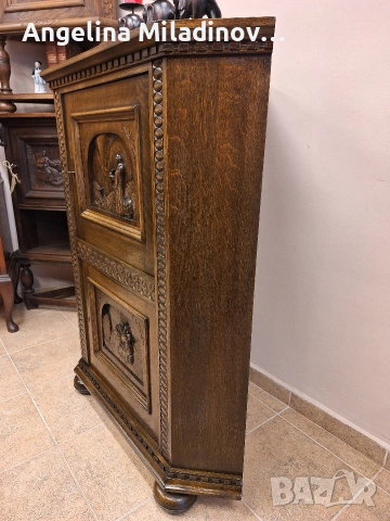 Винтидж ъглов шкаф с богата дърворезба , снимка 4 - Шкафове - 53366435