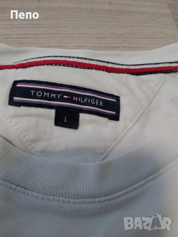 Тениска Tommy Hilfiger , снимка 2 - Тениски - 50793924