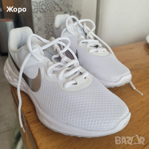 Дамски маратонки Nike, снимка 5 - Маратонки - 52848004