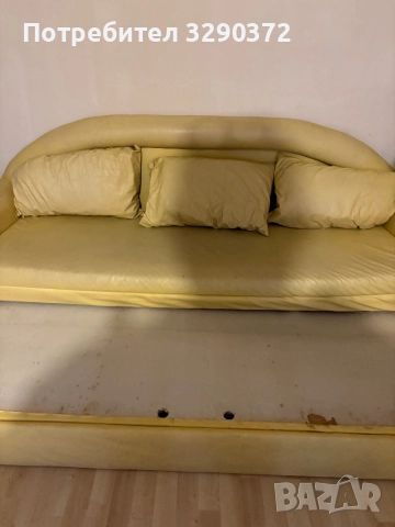 Кожен диван разтегателен