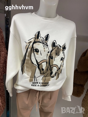 Ватирана блуза, снимка 4 - Блузи с дълъг ръкав и пуловери - 52339092