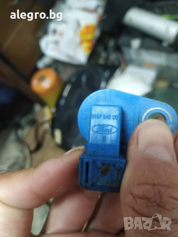 Датчик колянов вал за Ford  12K073 AB, снимка 2 - Части - 50810606