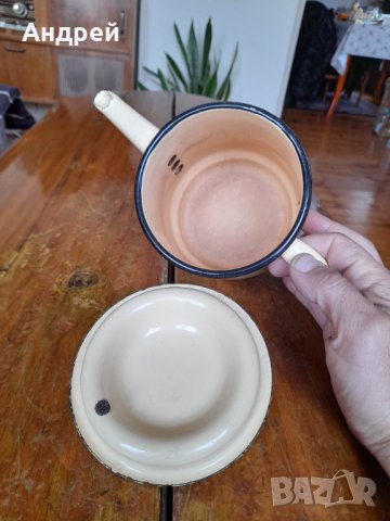 Стар емайлиран чайник #57, снимка 5 - Антикварни и старинни предмети - 43779360