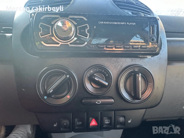 Vw Beetle 2.0, снимка 10 - Автомобили и джипове - 52808655