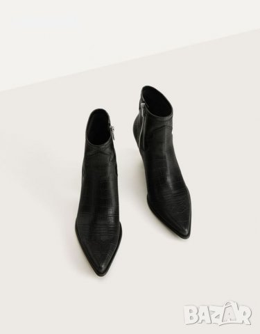 Нови боти Bershka, снимка 3 - Дамски боти - 37630627