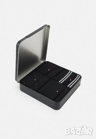 Чорапи Tommy Hilfiger , снимка 3 - Мъжки чорапи - 43836707