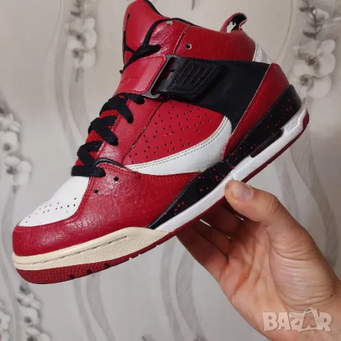 маратонки Jordan Flight 45 Gym Red White номер 41,5-42, снимка 15 - Маратонки - 40352208
