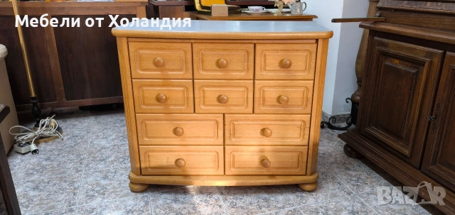 Дъбов скрин с 10 чекмеджета
