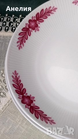 Seltmann Weiden porcelain!
Прекрасен комплект без забележки,с наситени розови цветя!, снимка 7 - Чинии - 43257647