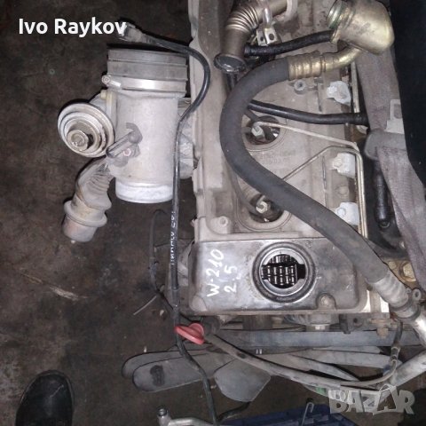 Двигател гол или оборудван Mercedes W210 , 2.5tdi., снимка 2 - Части - 43401003