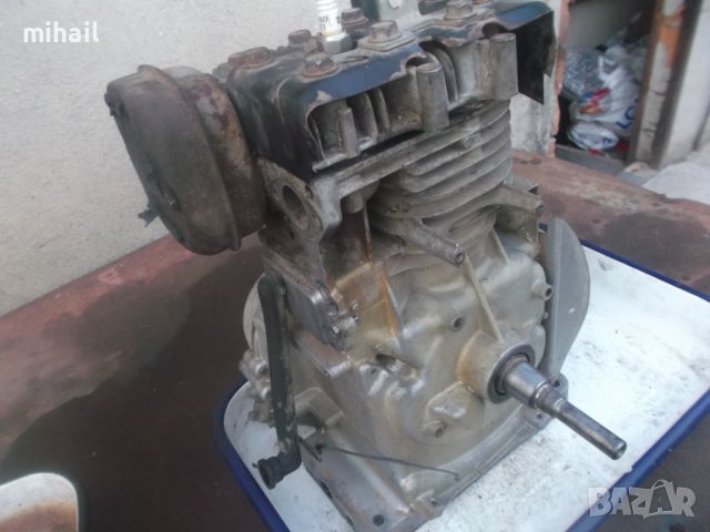 двигател брикс 8кс на части, снимка 2 - Градинска техника - 42948410