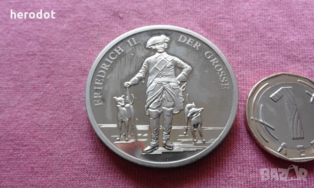 Невероятен немски медал с кайзер Фридрих II 