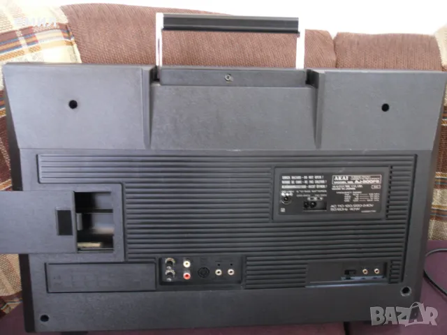 HITACHI,AKAI,AIWA, снимка 9 - Радиокасетофони, транзистори - 48233663