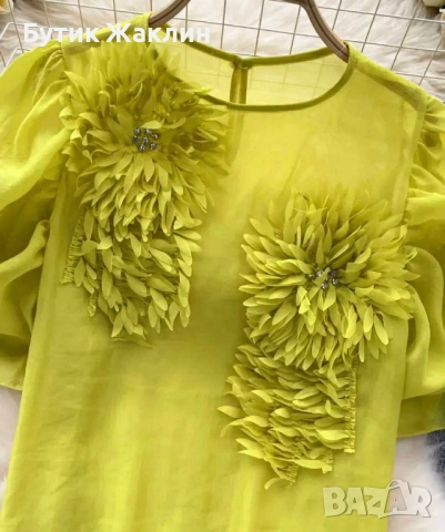 Дамска блуза с 3Д елемент , снимка 2 - Блузи с дълъг ръкав и пуловери - 52461936