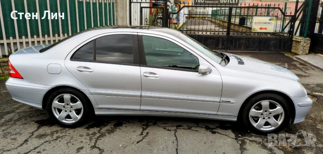 Mercedes (w203) C 2.2 CDI Facelift 150 к.с. 2005 г. , снимка 4 - Автомобили и джипове - 53404614