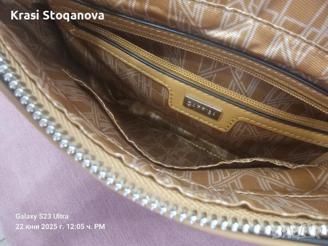 Дамска Чантичка CARPISA Made in Italy , снимка 11 - Чанти - 50715567