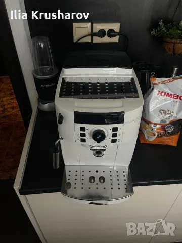 Кафемашина Delonghi Magnifica S Бяла, снимка 2 - Кафемашини - 47823612