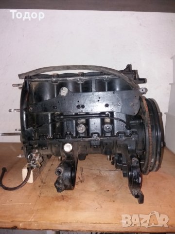 Продавам извънбордов двигател Mercury 60/70 HP, внос от Италия, снимка 2 - Части - 38697021