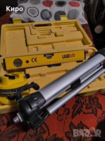 Продавам геодезически стативи и лазерен нивелир, снимка 5 - Други инструменти - 53486766