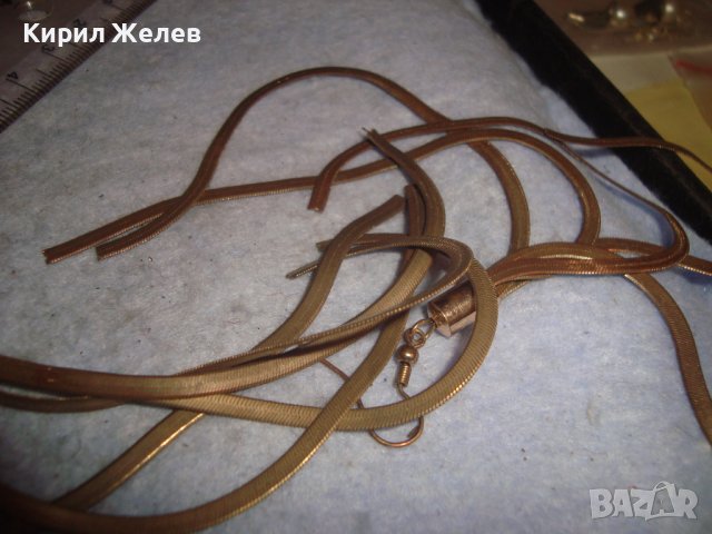 ЗЛАТИСТИ НЕЖНИ ЛЕНТОВИДНИ РЕТРО АРТ ОБЕЦИ 6939, снимка 3 - Обеци - 36635572