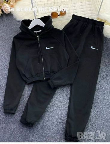 Nike Дамски Спортен Комплект🔝Дамски Спортен Екип Найк - Налични Различни Цветове Код LFS665, снимка 3 - Спортни екипи - 51697287
