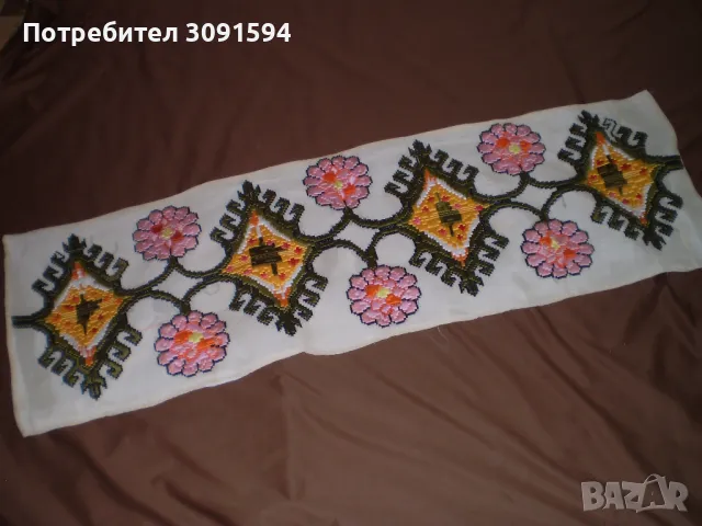 Ръчно бродиран гоблен ,пано за стена , покривка за маса , снимка 4 - Други ценни предмети - 49447275