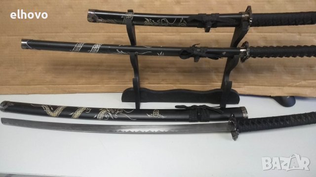 Декоративни самурайски мечове, три броя, снимка 7 - Други ценни предмети - 38917434