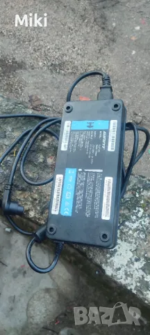 Зарядно Giant 6A -42 v, снимка 3 - Велосипеди - 48355755