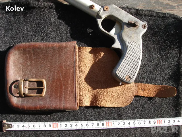 Кожена чантичка за колан за смартфон, снимка 3 - Портфейли, портмонета - 48825775