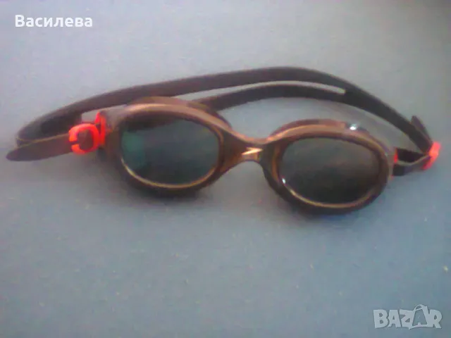 Очила за плуване Speedo Futura Classic + кутия