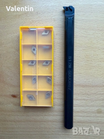 Стругарски ножове/държачи със сменяеми пластини, снимка 2 - Диамантени и режещи инструменти - 53052379