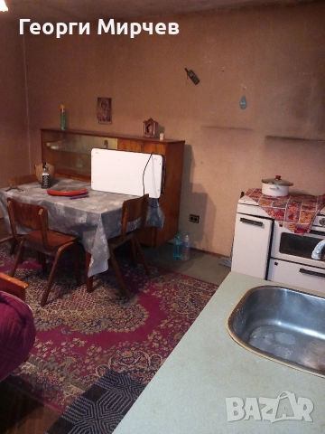 Продавам къща в Перник, кв.Варош -собственик , снимка 13 - Къщи - 52363455